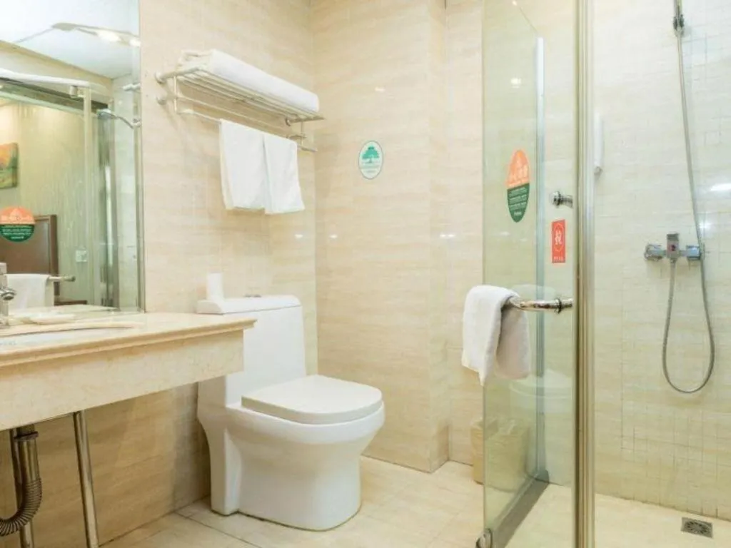 GreenTree Inn Kunshan Shimao Plaza Business Hotel