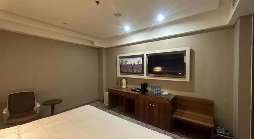 Bed in Lavande Hotel Tianjin Binhia Yujiabao Finance Center Branch