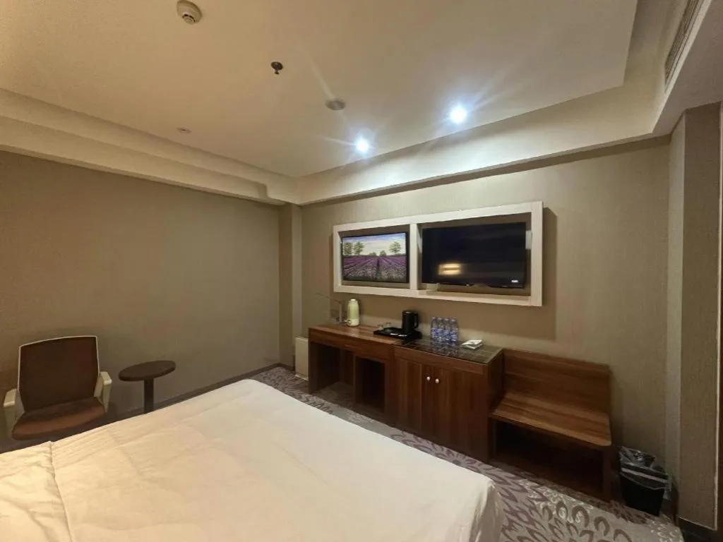 Bed in Lavande Hotel Tianjin Binhia Yujiabao Finance Center Branch