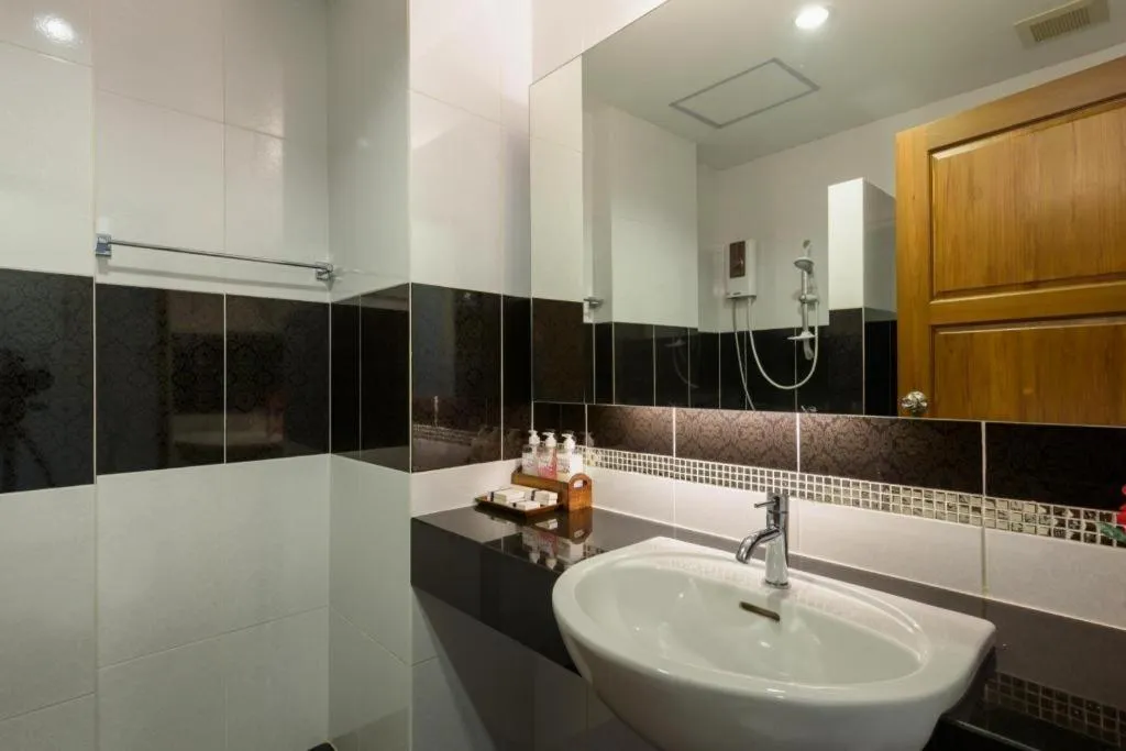 Mira Residence & Resort (halal)