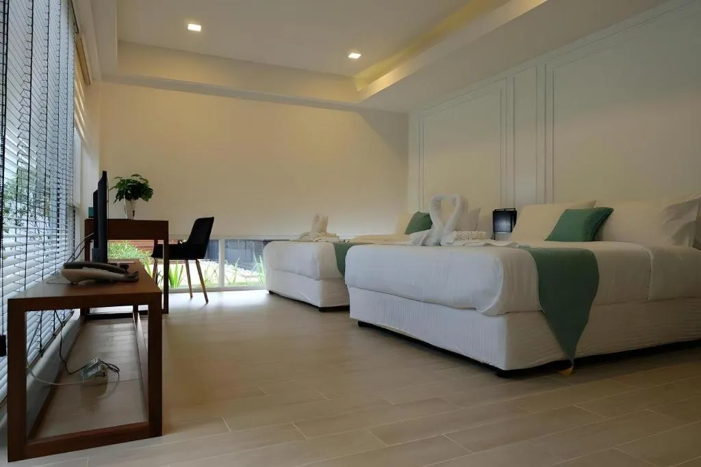 Bed in Mira Residence & Resort (halal)