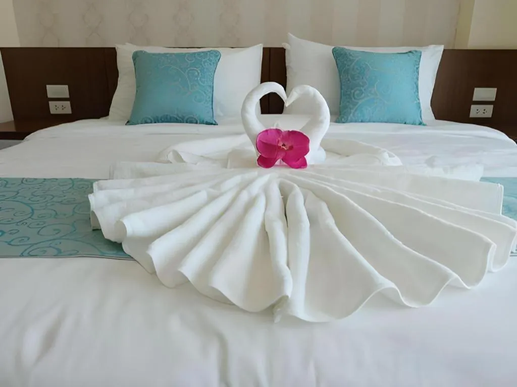 Bed in Mira Residence & Resort (halal)