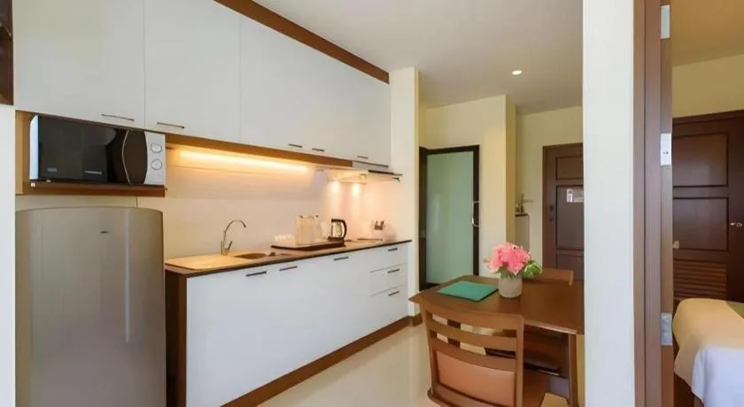 Mira Residence & Resort (halal)