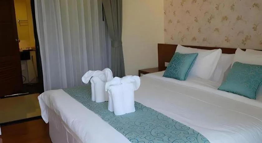 Bed in Mira Residence & Resort (halal)
