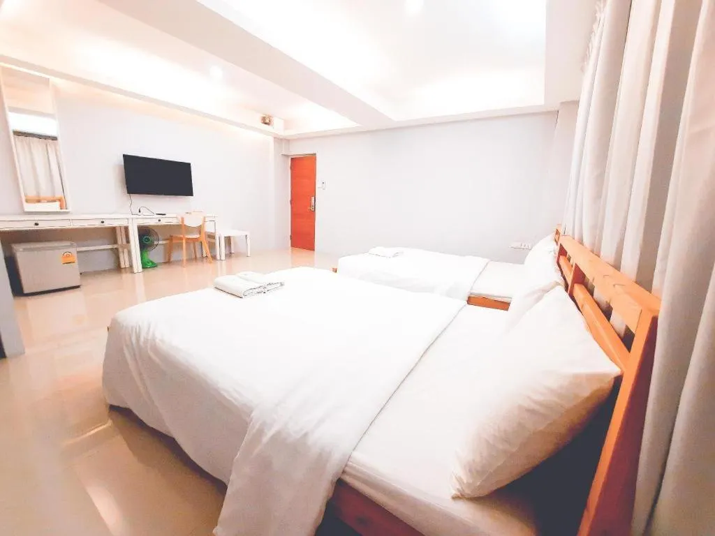 Bed in Your Place Hotel