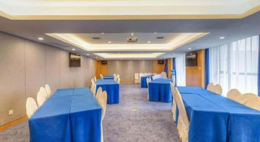 Kyriad Marvelous Hotel·Xi'an North High-speed Railway Station