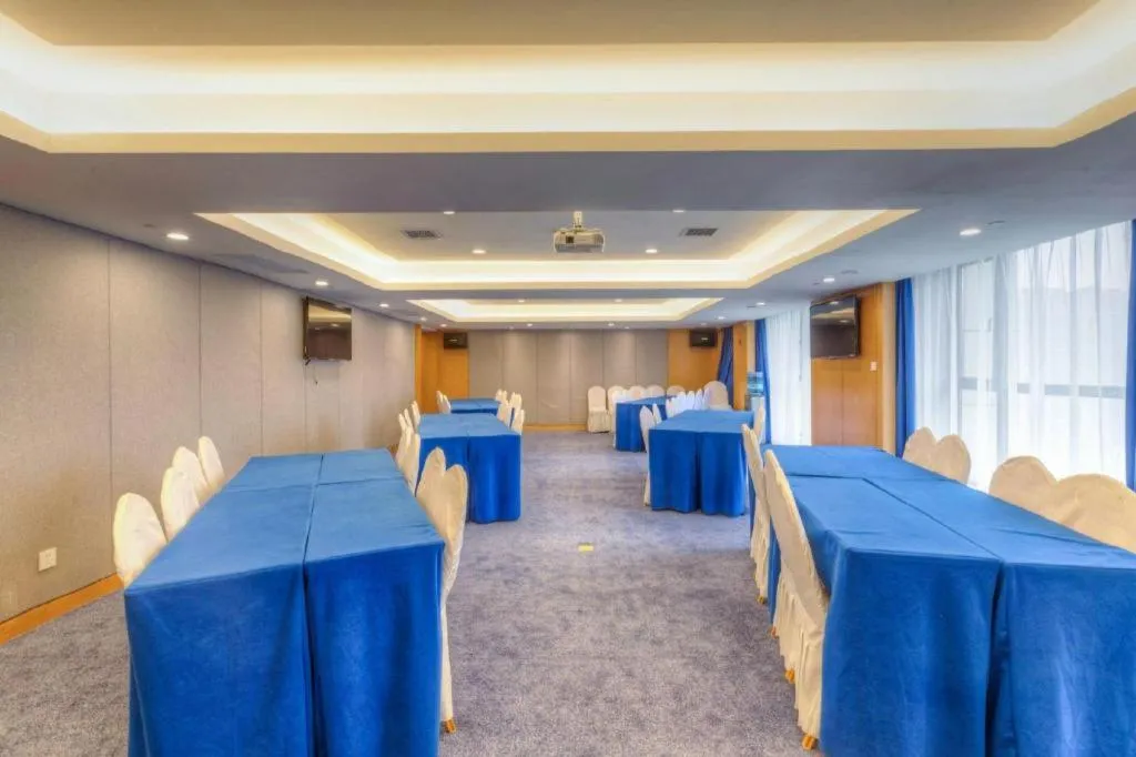 Kyriad Marvelous Hotel·Xi'an North High-speed Railway Station