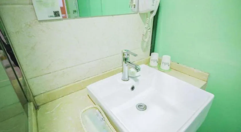 Vatica HeFei Baishuiba BHG Hotel