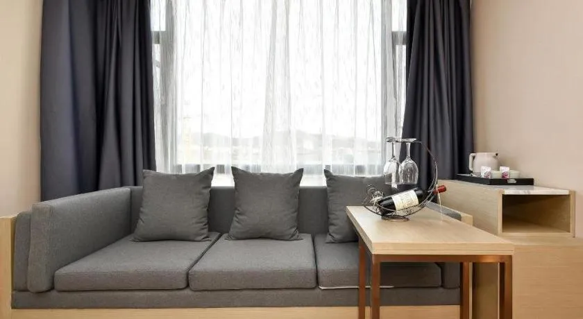 Lavande Hotel Kunming Changshui Airport