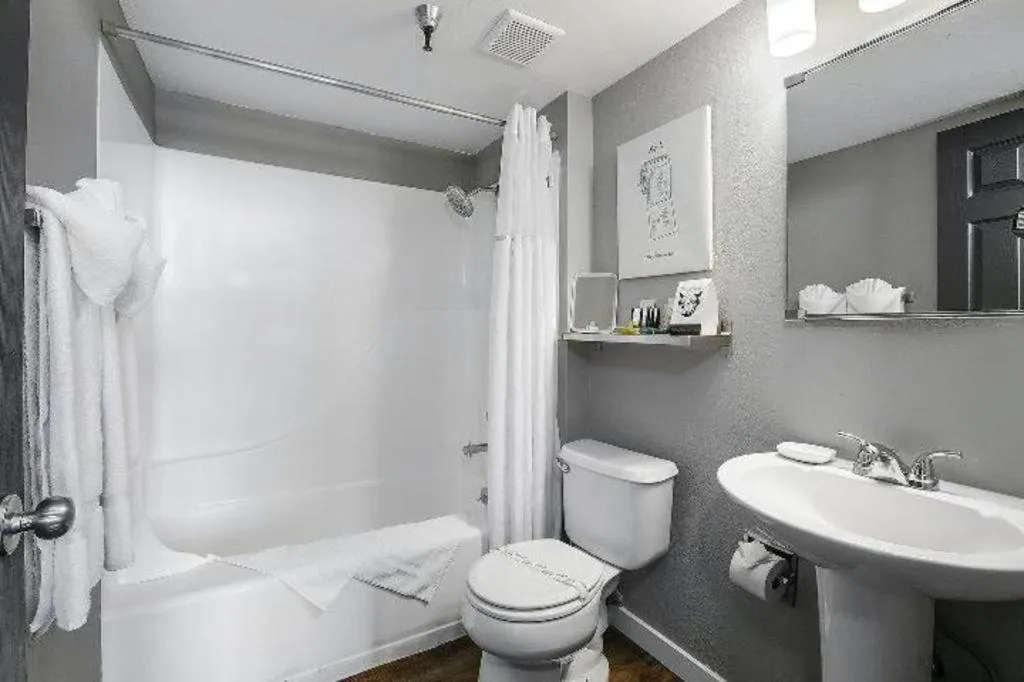 The Oxford Seattle-Downtown