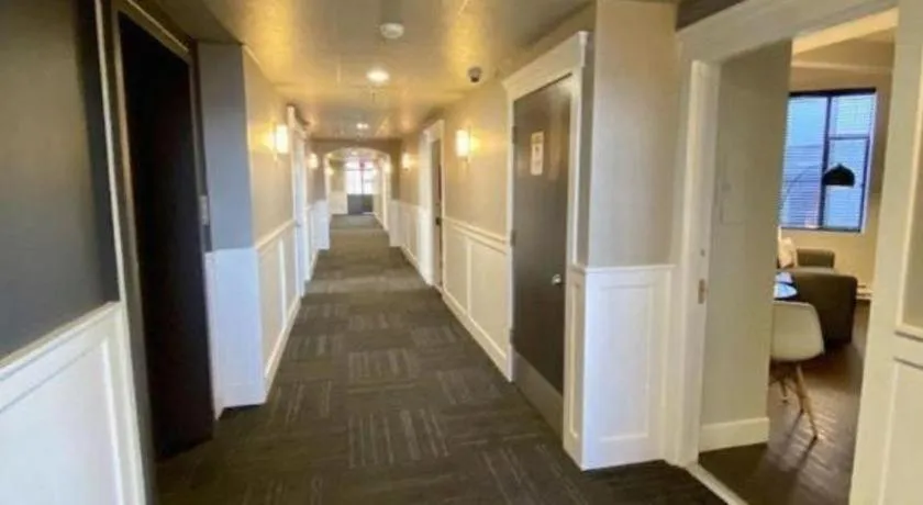 The Oxford Seattle-Downtown