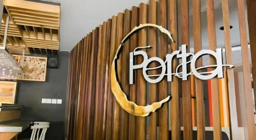 Life Puri Hotel Surabaya