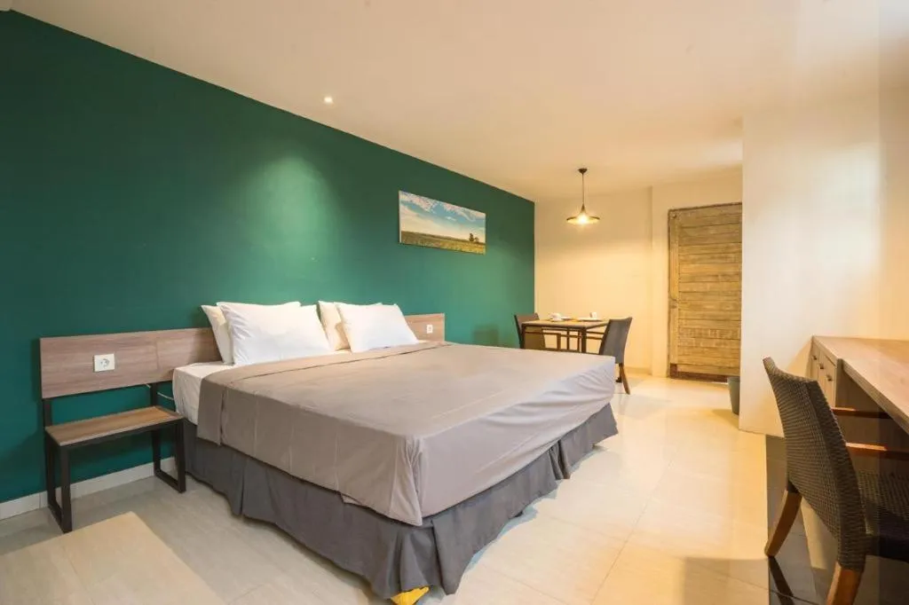 Bed in Life Puri Hotel Surabaya