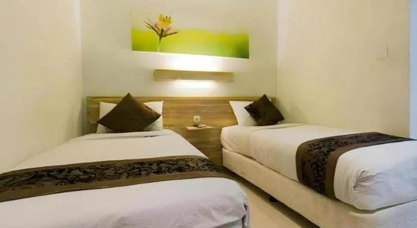 Bed in Life Puri Hotel Surabaya