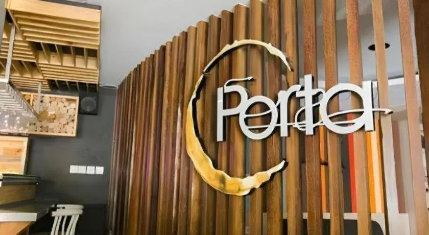 Life Puri Hotel Surabaya