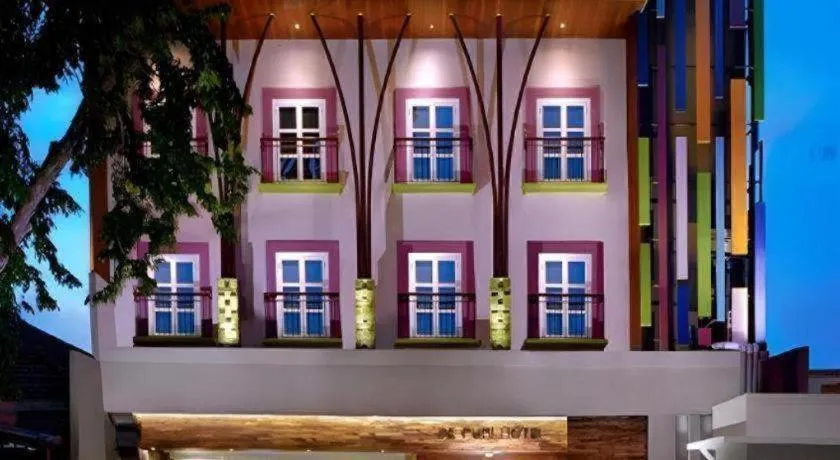 Life Puri Hotel Surabaya