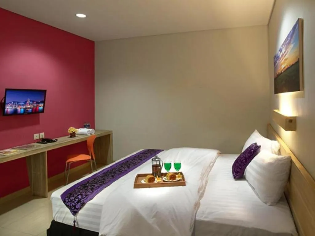 Life Puri Hotel Surabaya