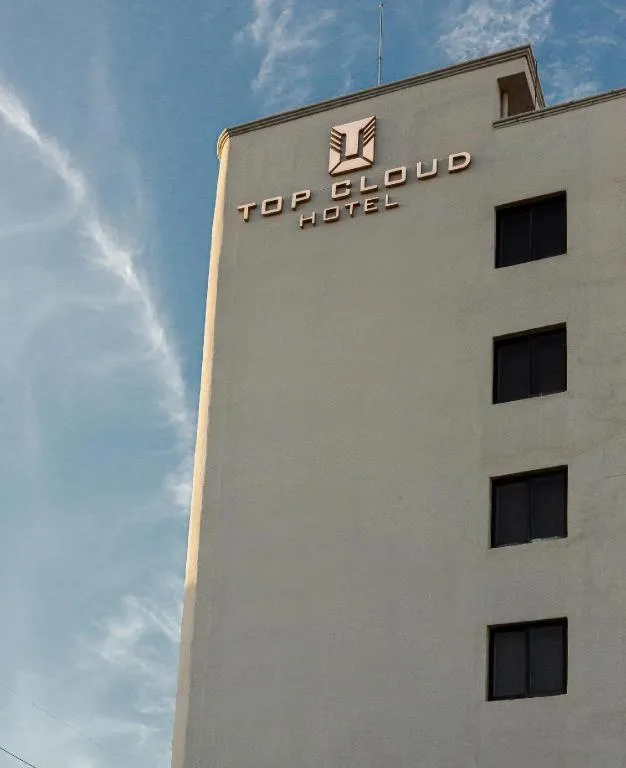 Top Cloud Hotel Iksan