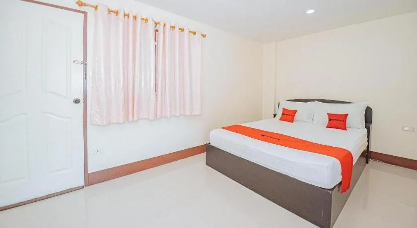Bed in Supattranai Home Hua Hin
