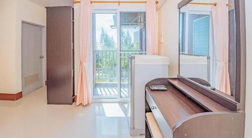 Bed in Supattranai Home Hua Hin