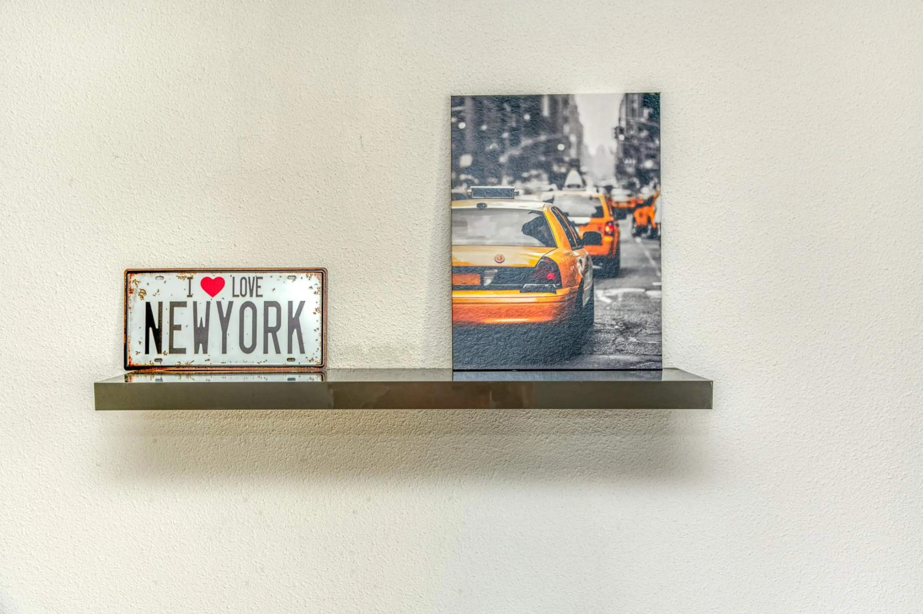 Decorative detail in R'Apparts T2 Le New York