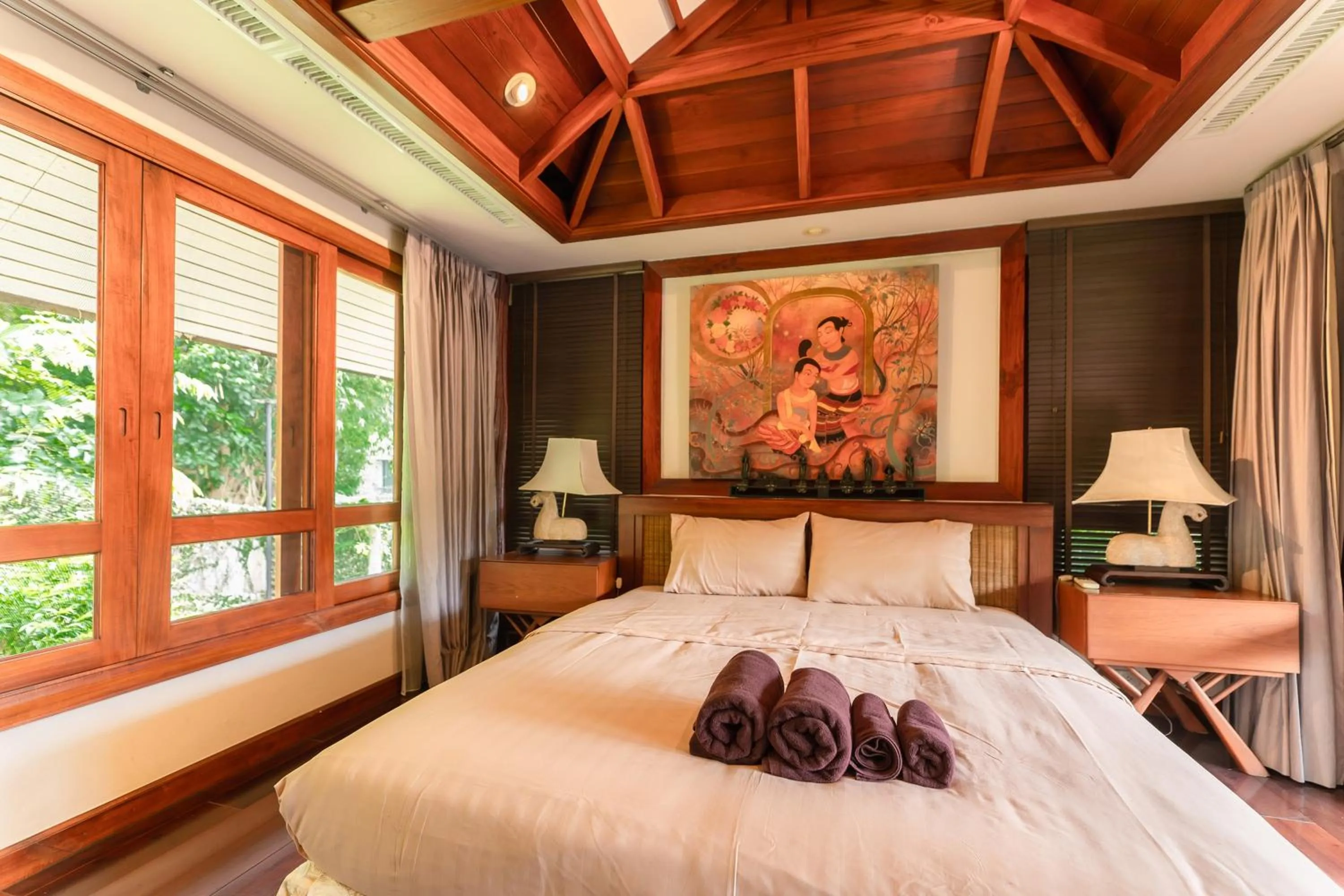 Bed in Guru Resort Chiang Mai