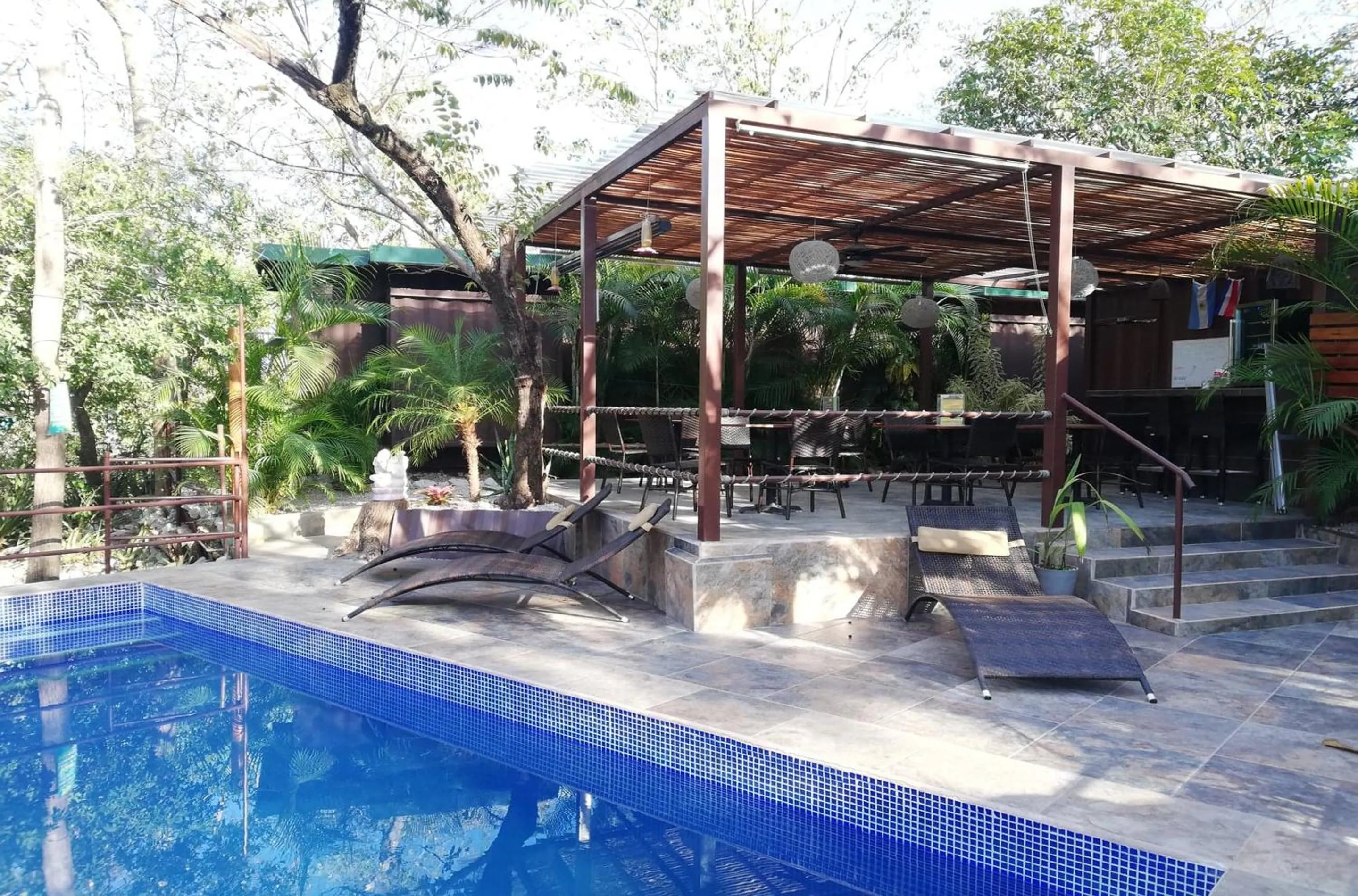 Restaurant/places to eat in Green Sanctuary Hotel