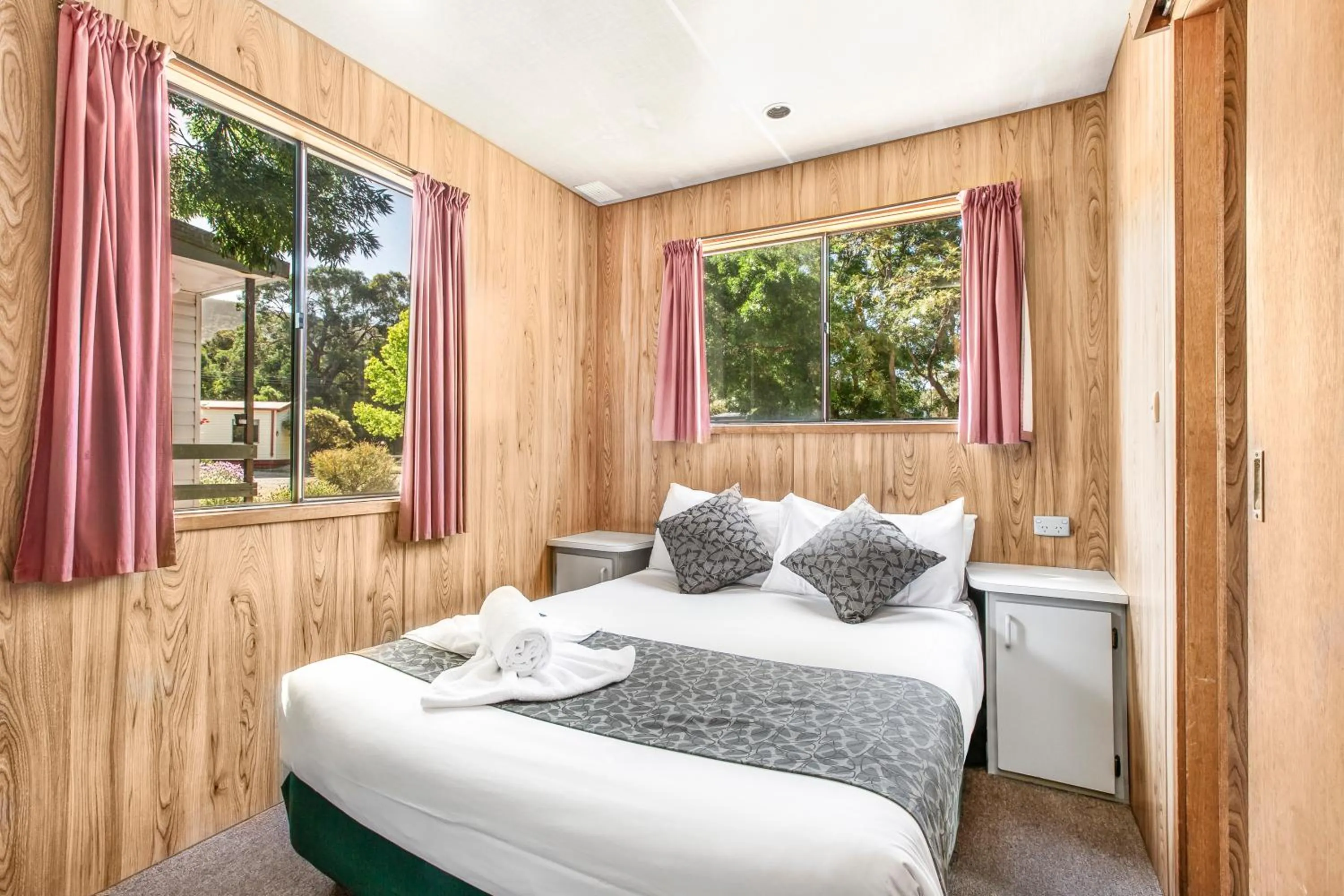 Bed in Breeze Holiday Parks - Grampians