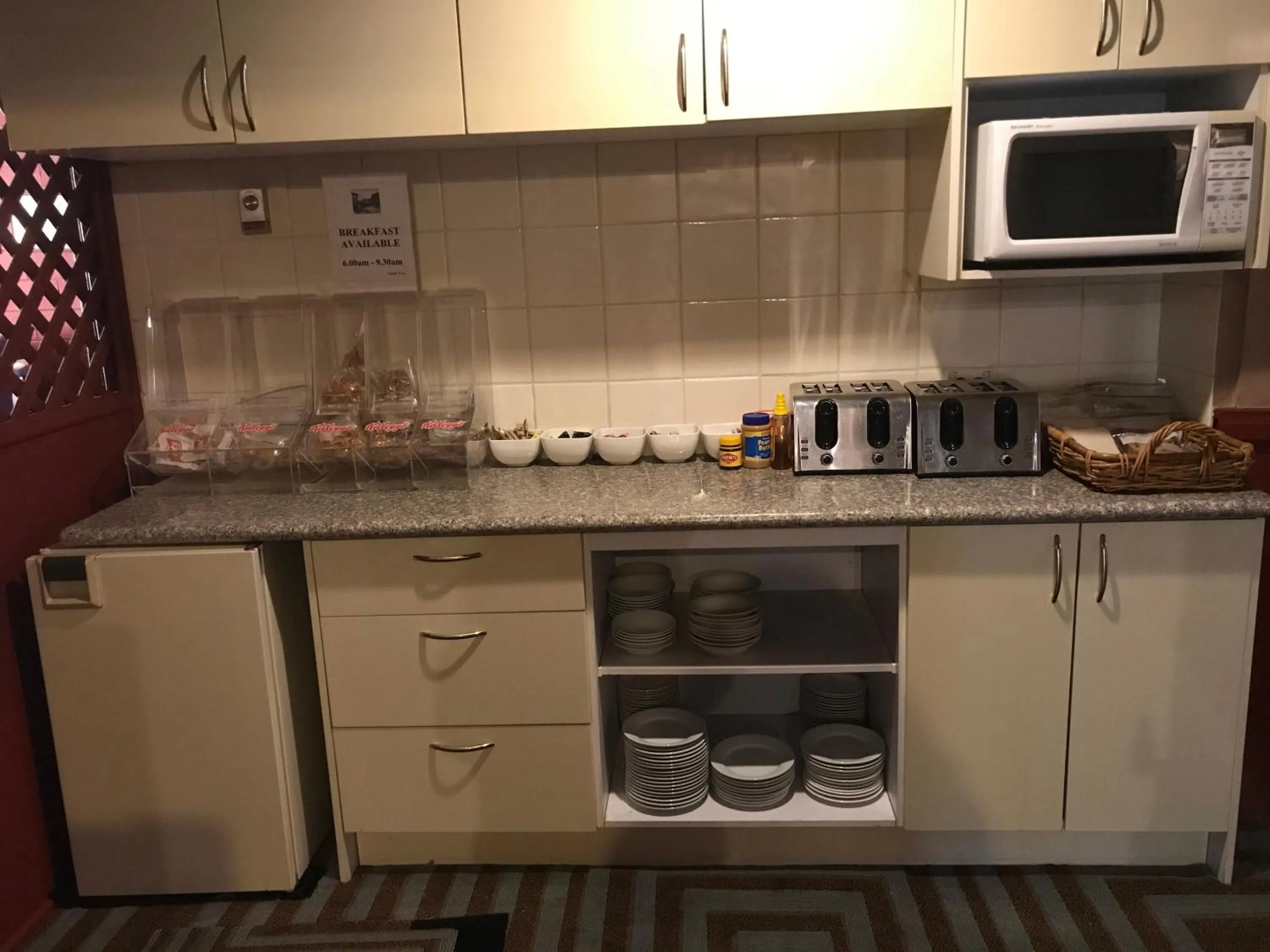 Coffee/tea facilities in Cottonwood Lodge