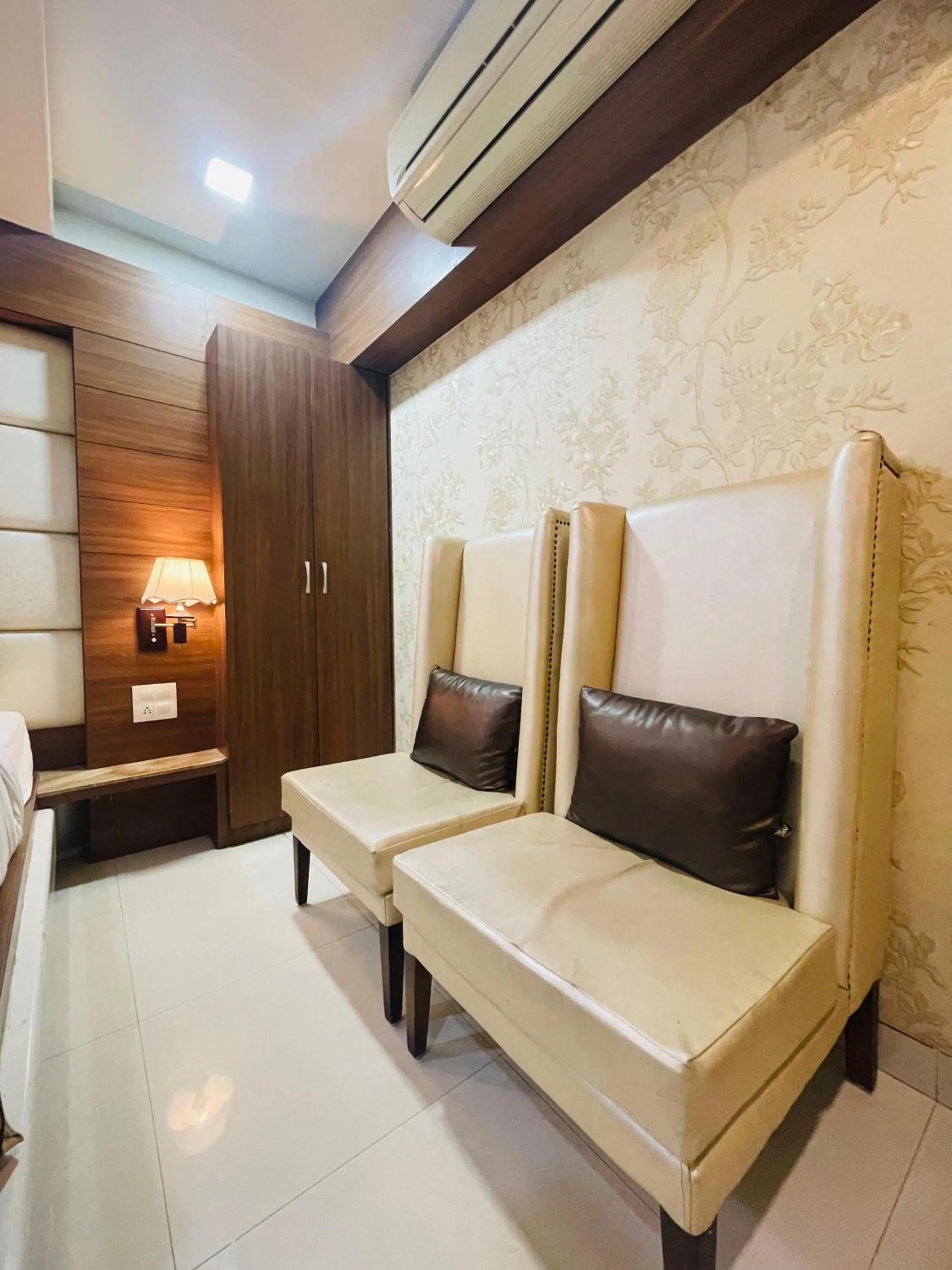 Living room in Hotel Kc Inn Ajmer