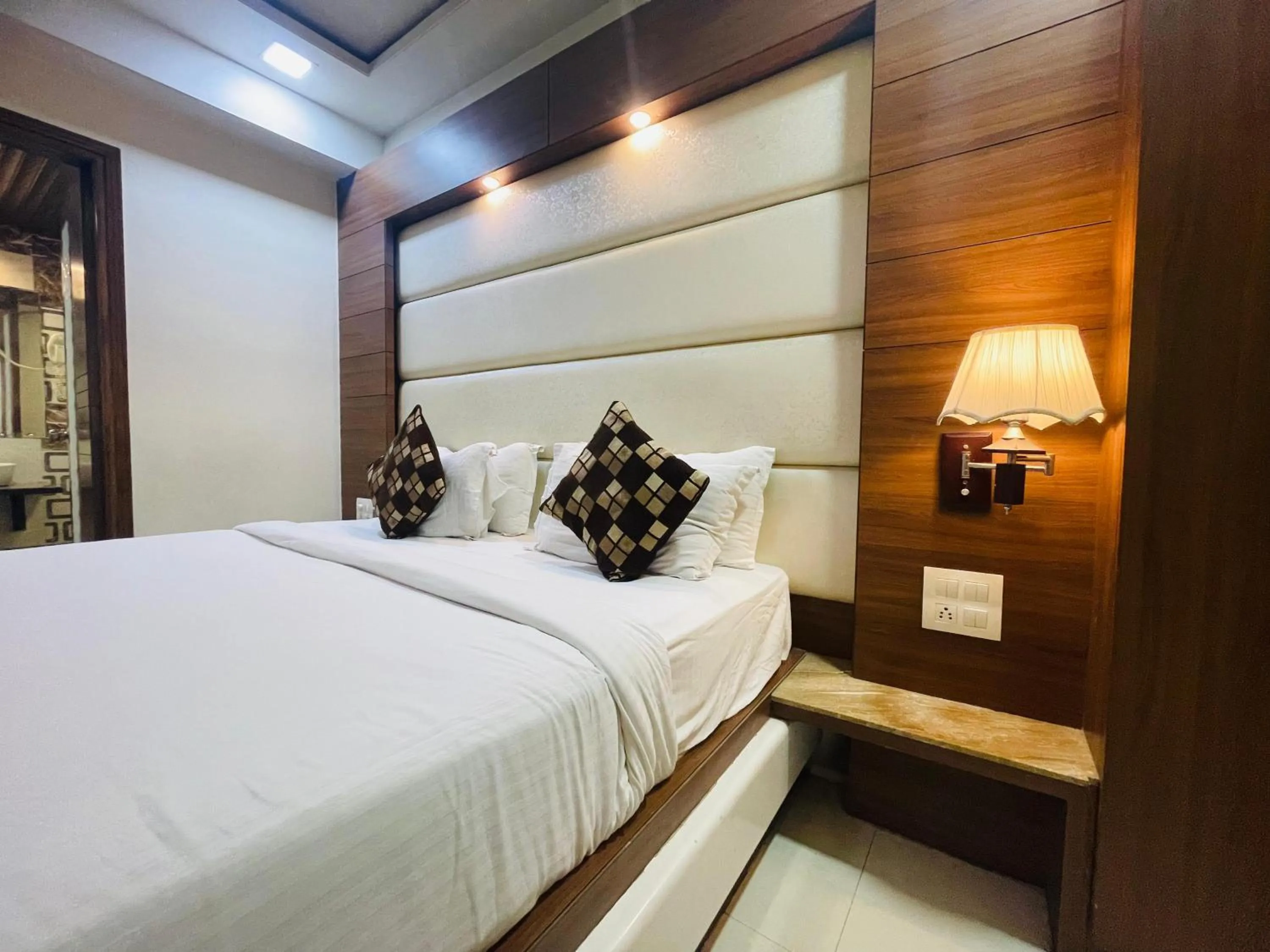 Photo of the whole room, Bed in Hotel Kc Inn Ajmer