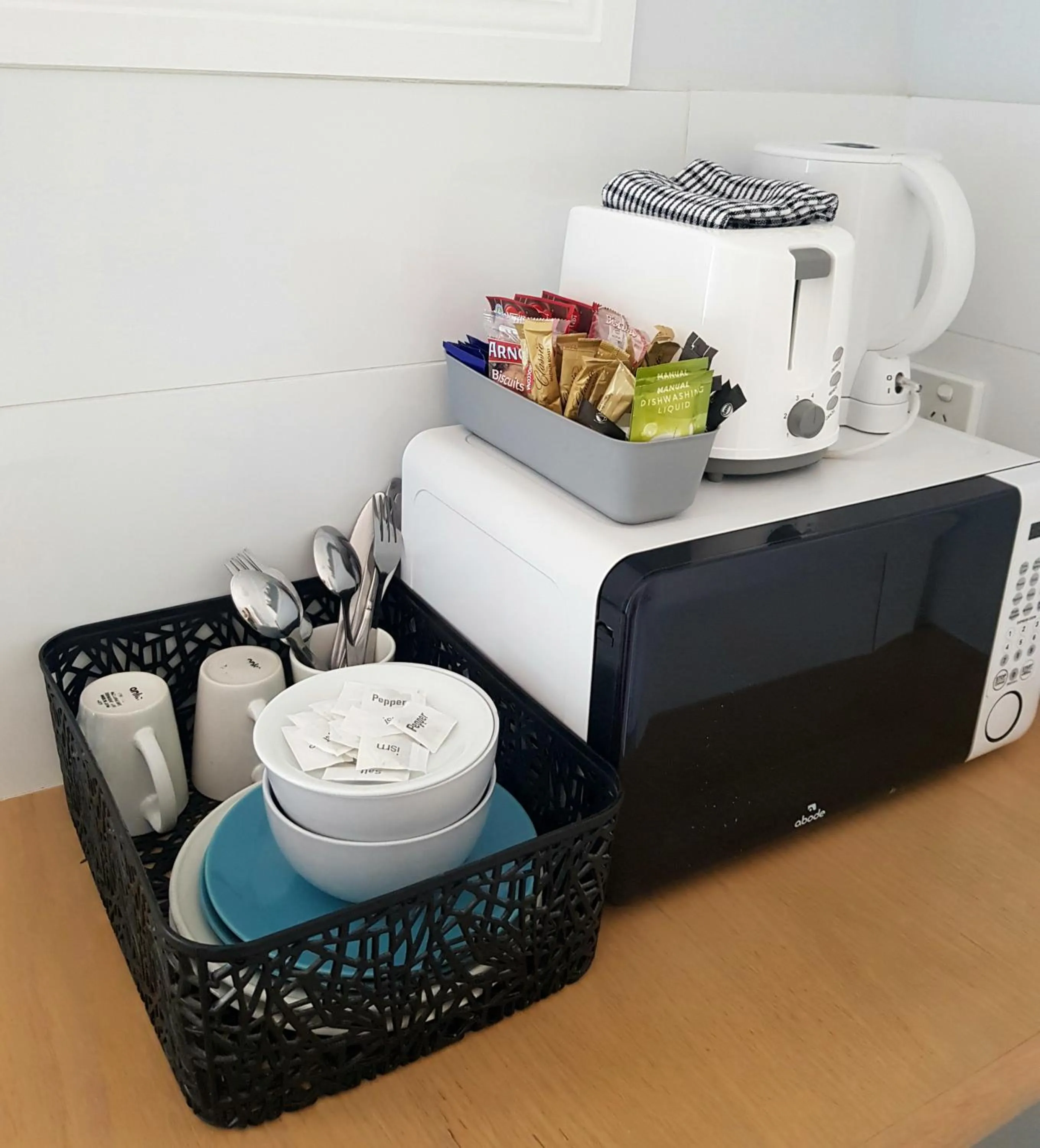 Coffee/tea facilities in The Major Mitchell Motel