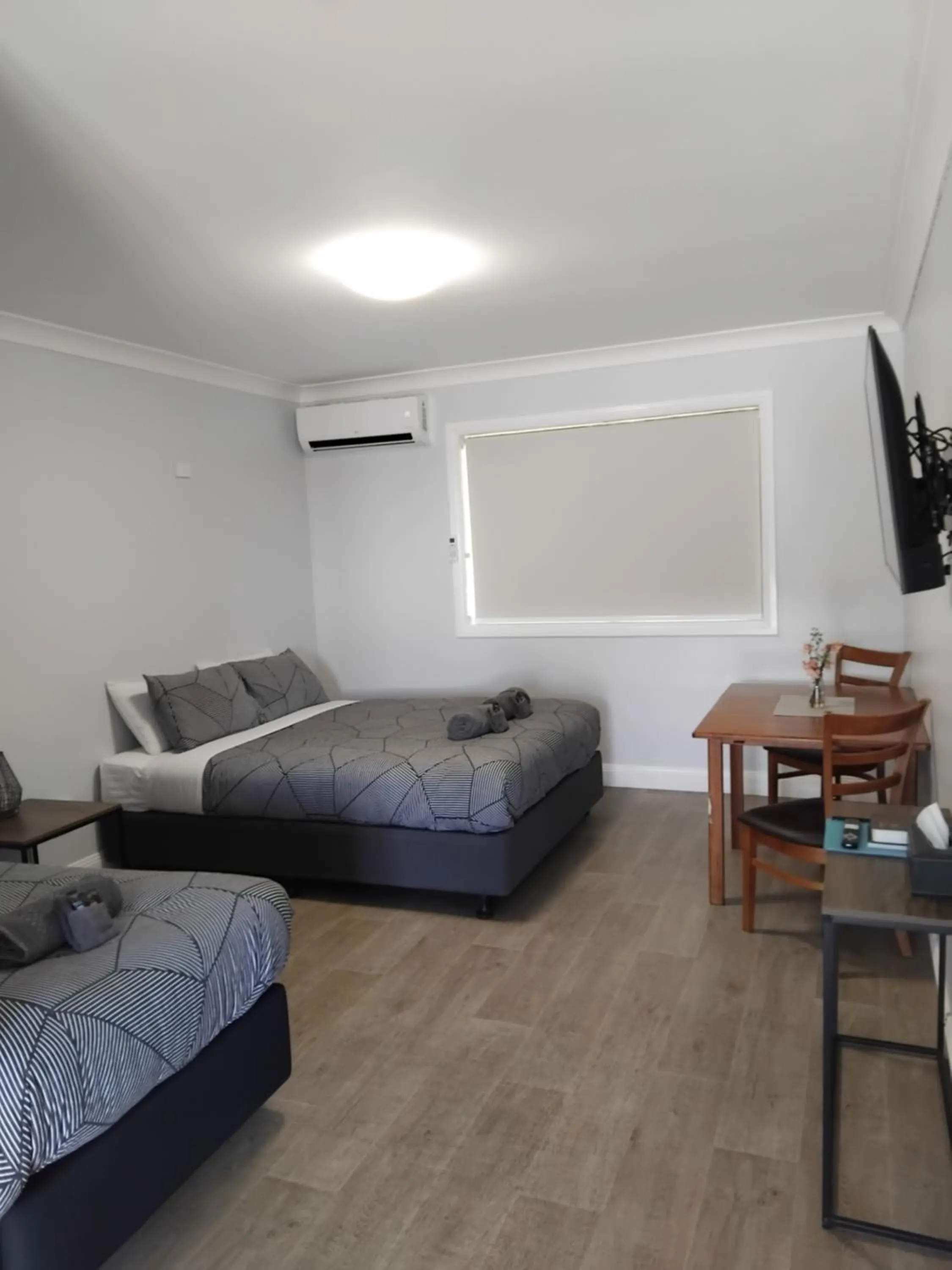 Bed in The Major Mitchell Motel