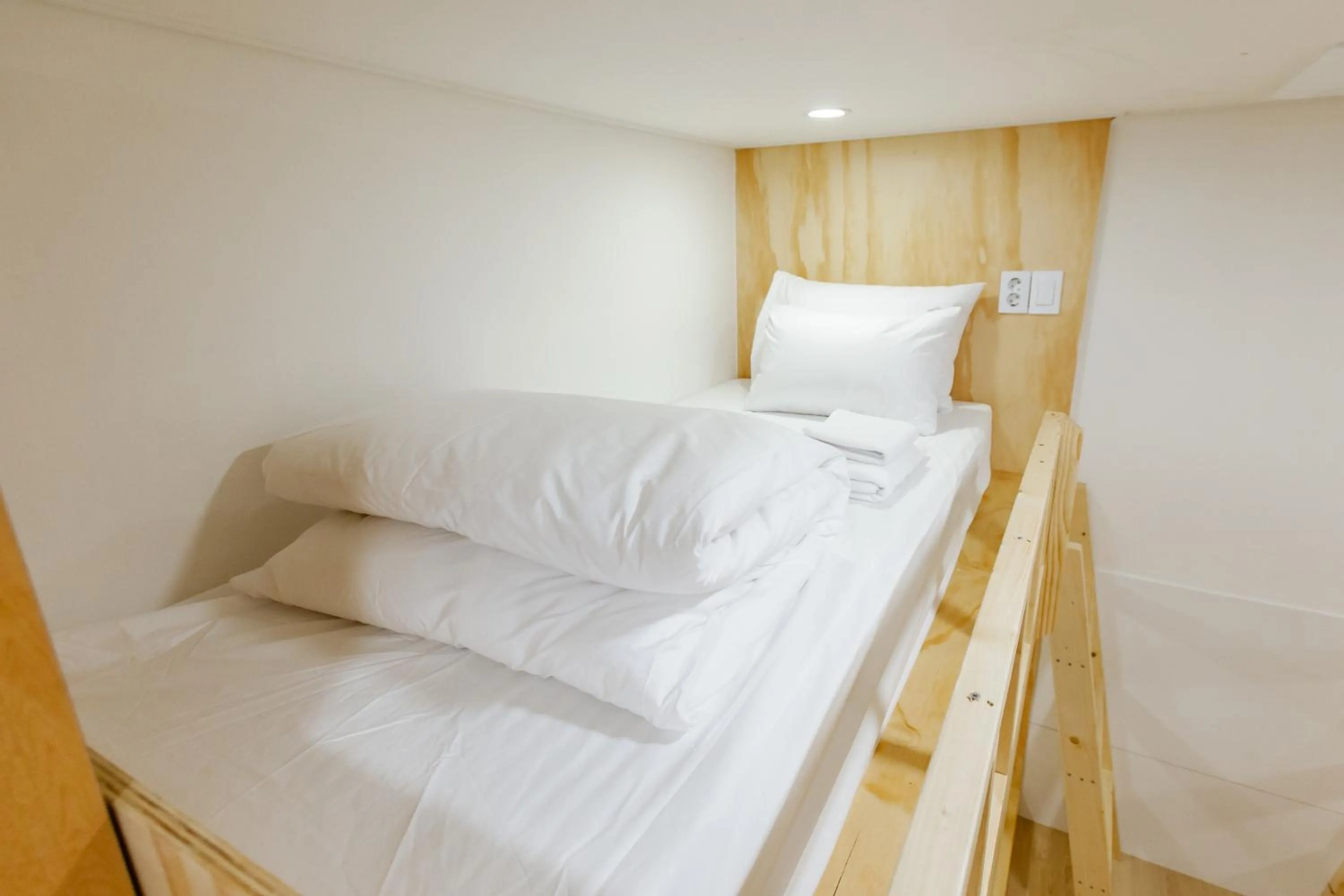 Bed in Step Inn Myeongdong 1