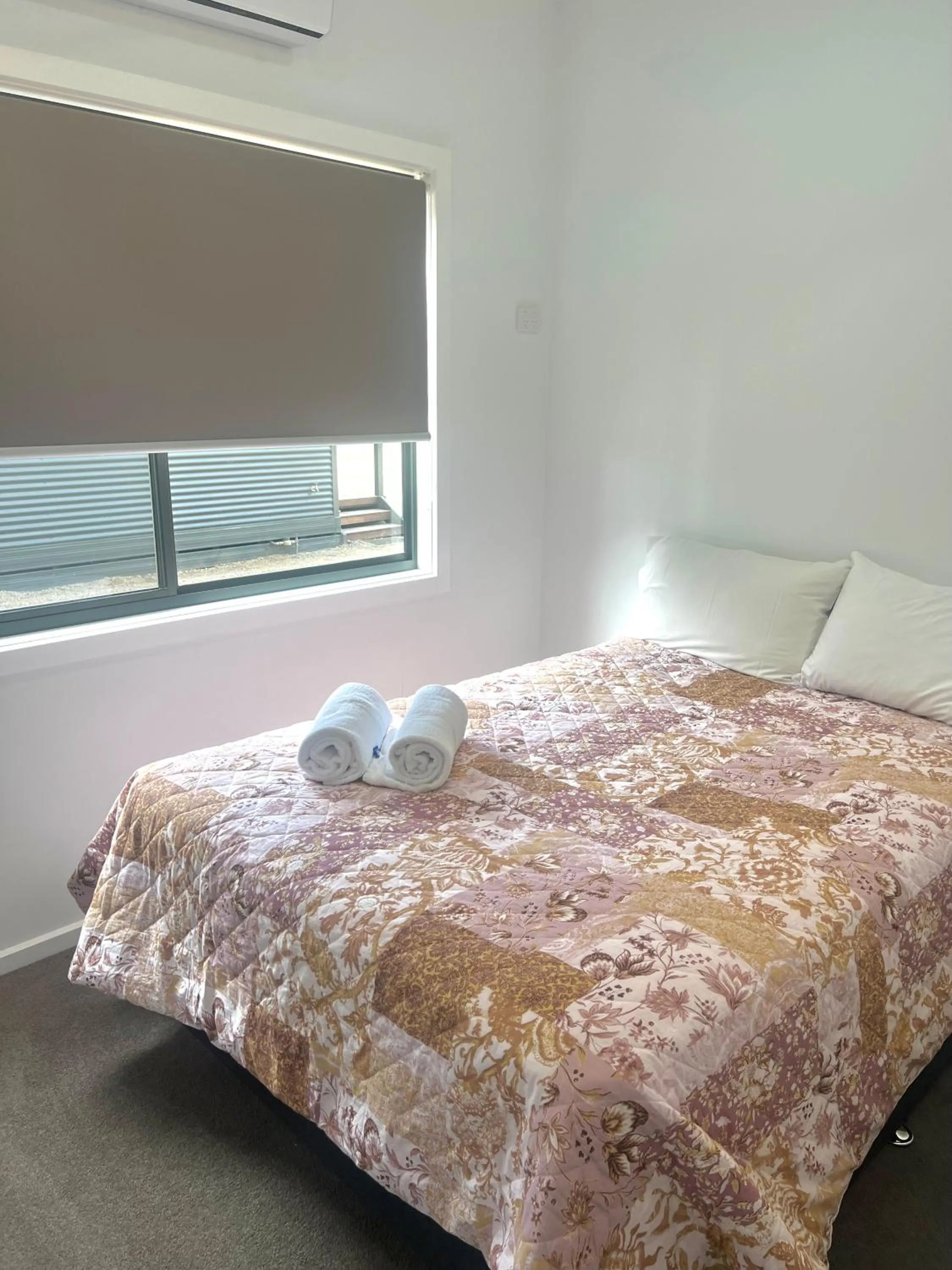 Bedroom, Bed in Bundalong Villas