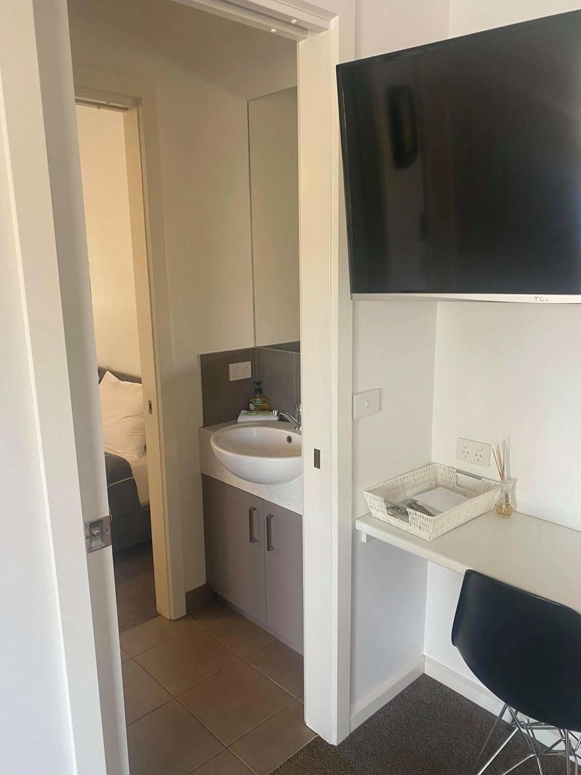 Bathroom in Bundalong Villas