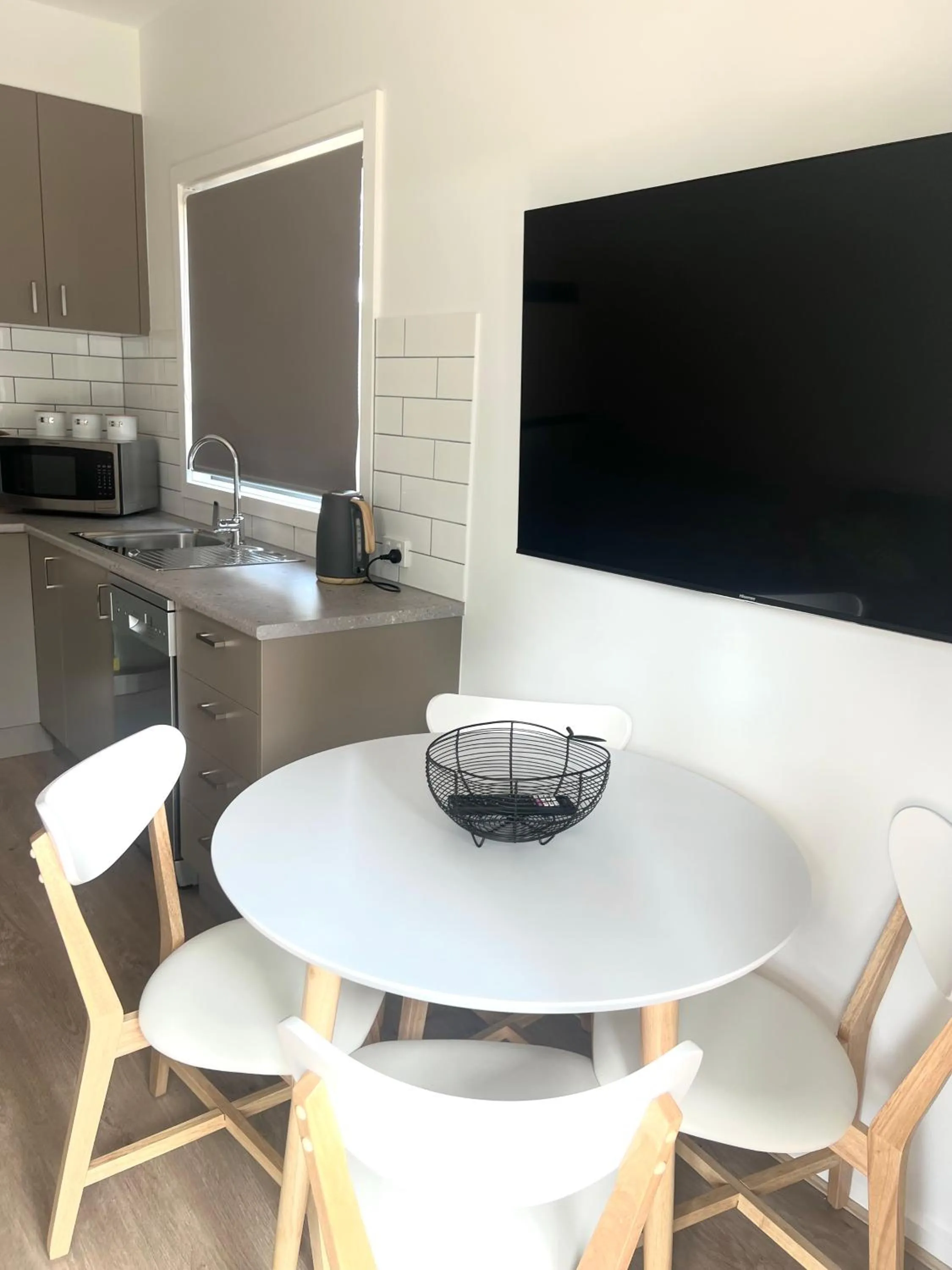 Kitchen or kitchenette in Bundalong Villas