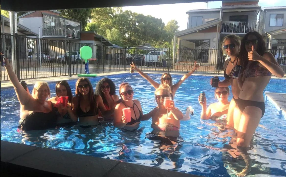 Swimming pool in Bundalong Villas