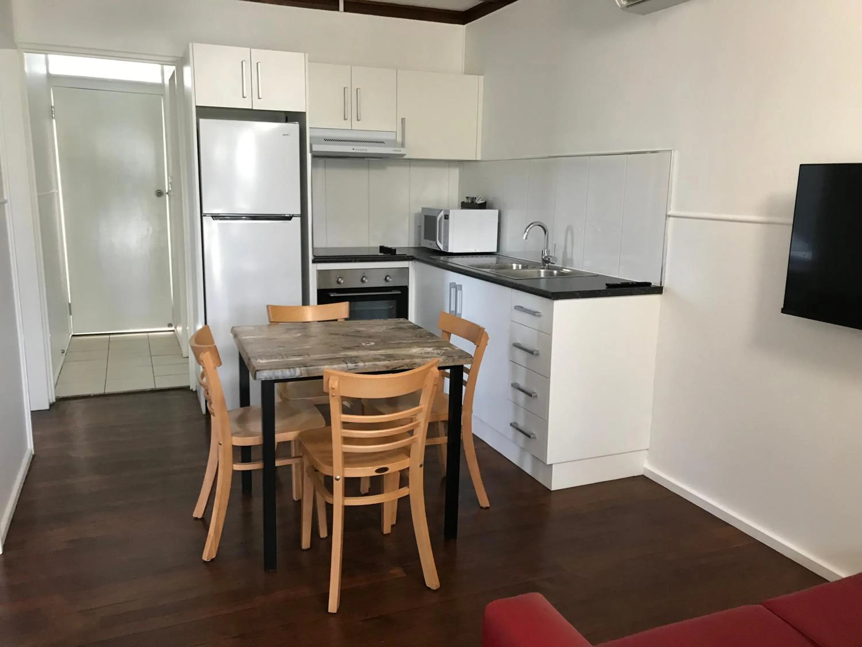 Kitchen or kitchenette in Ocean Breeze Units