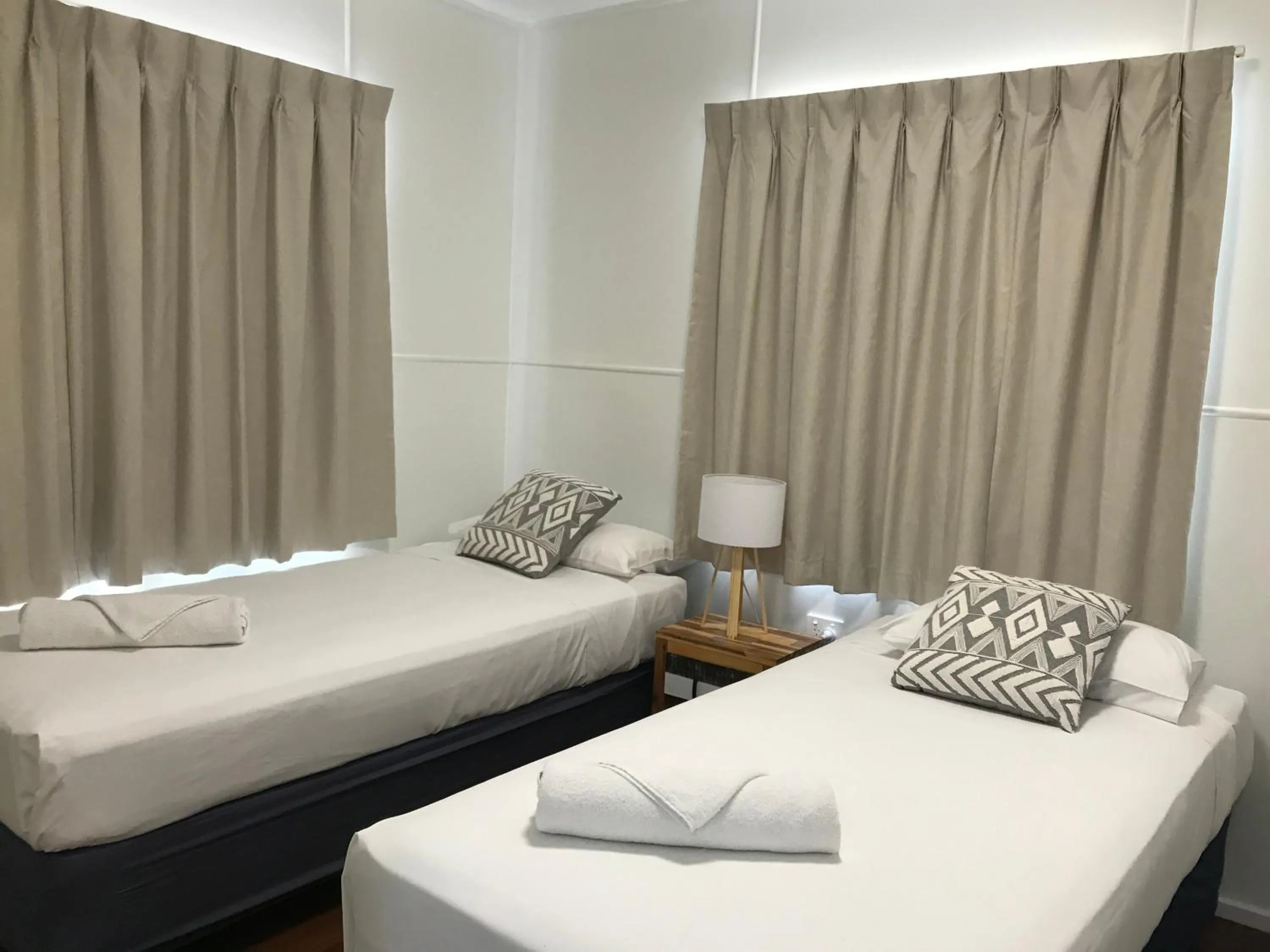 Bedroom, Bed in Ocean Breeze Units