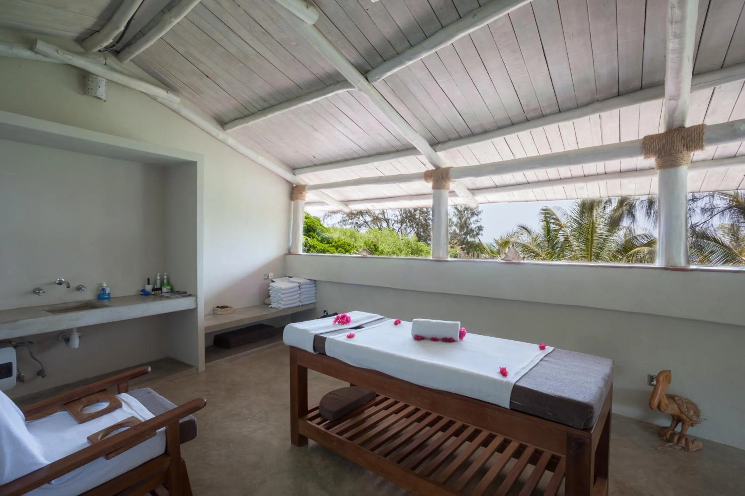 Spa and wellness centre/facilities, Bed in Kobe Suite Resort