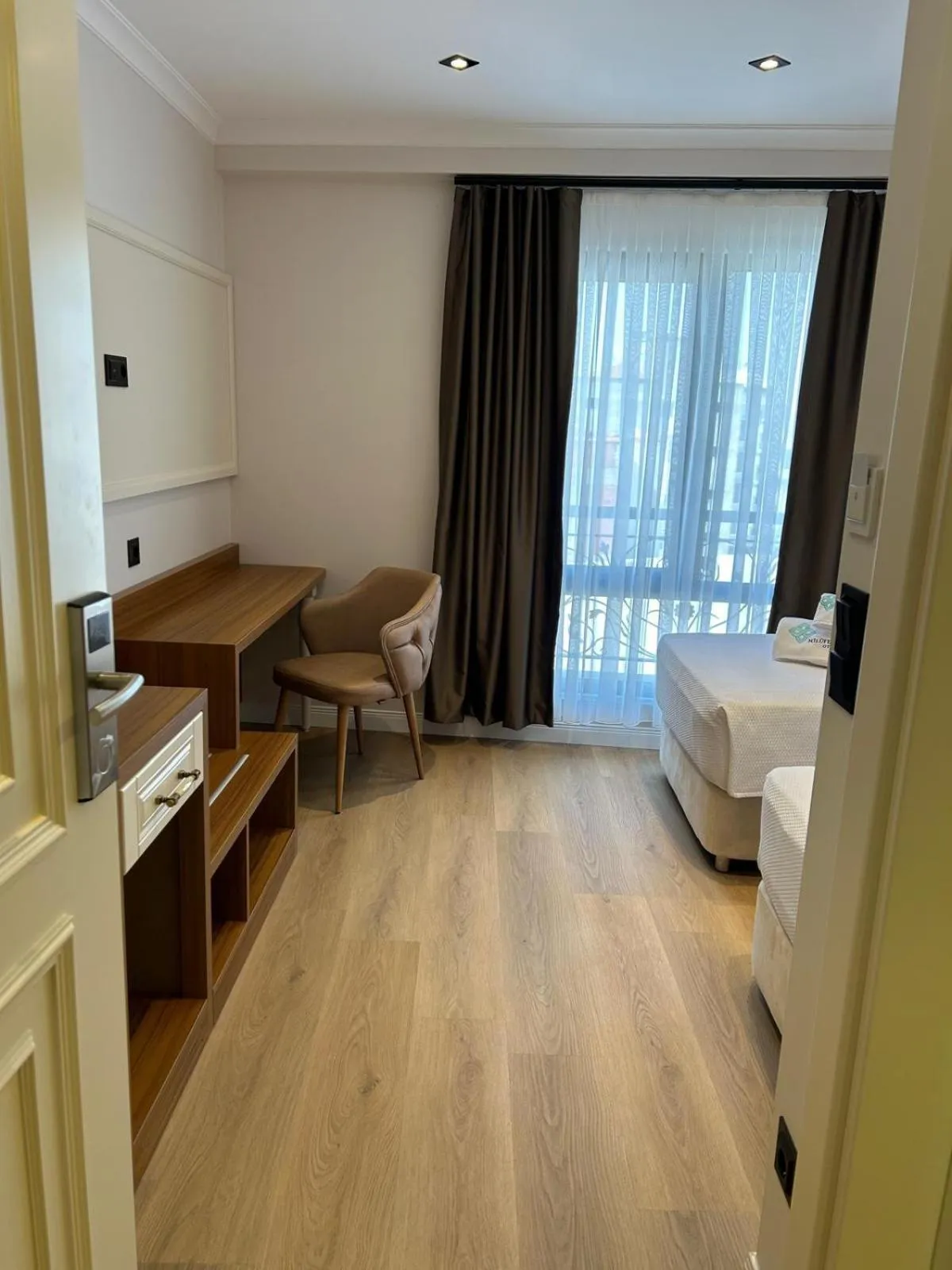 Bed in By Otel Nilüfer