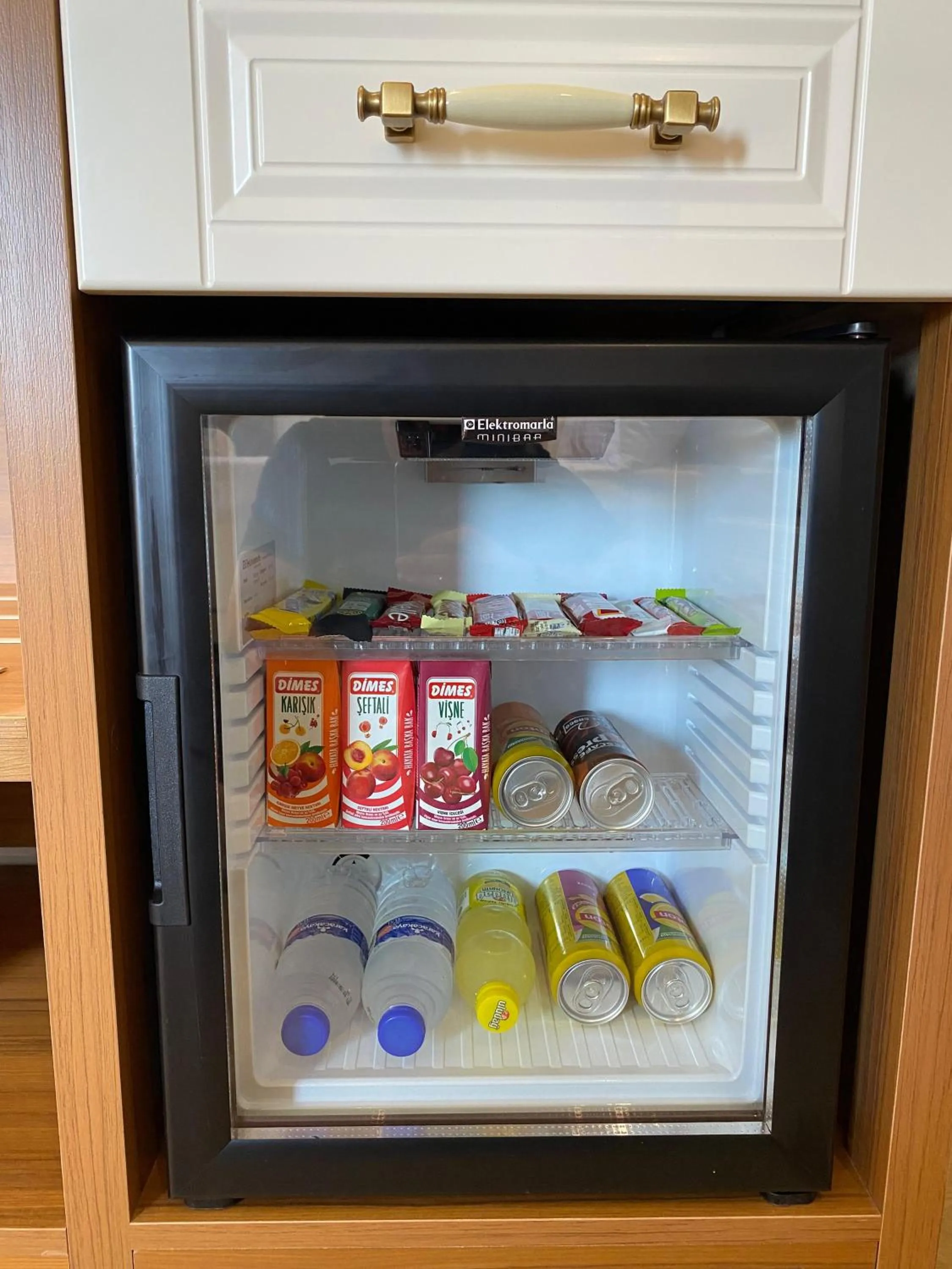 Food and drinks in By Otel Nilüfer