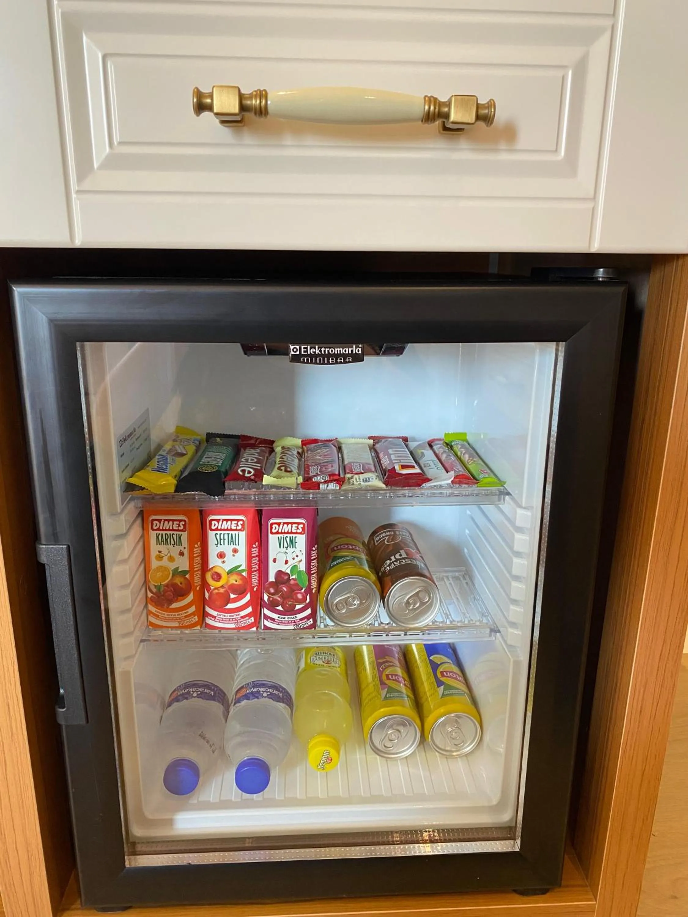 Food and drinks in By Otel Nilüfer