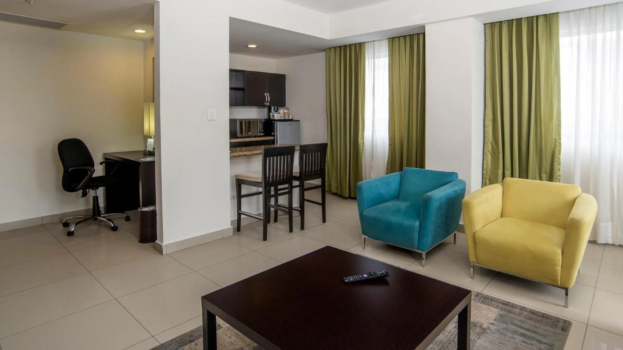 Bedroom in Holiday Inn Express Xalapa by IHG