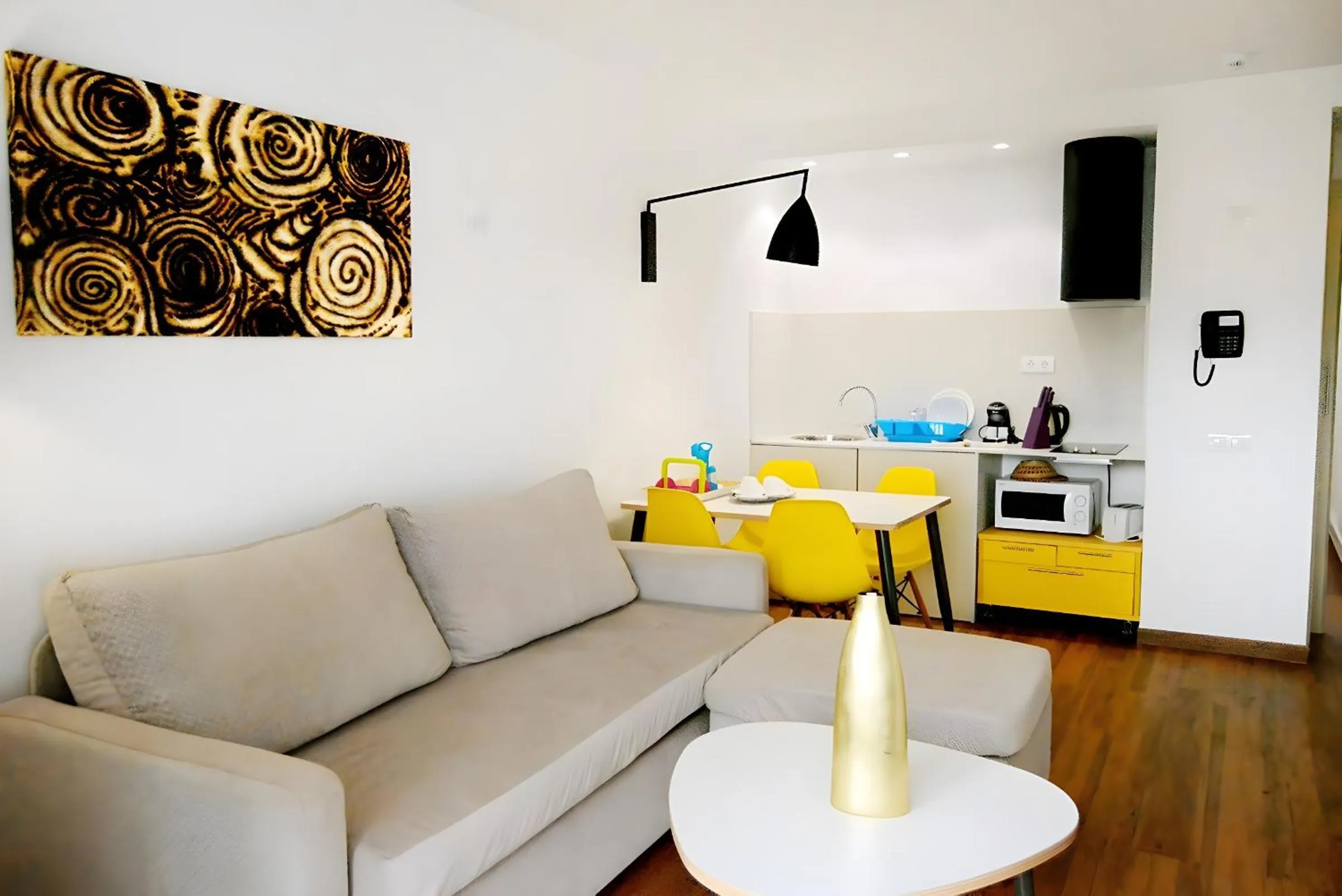 Living room in Hotel Plaza Palmeras