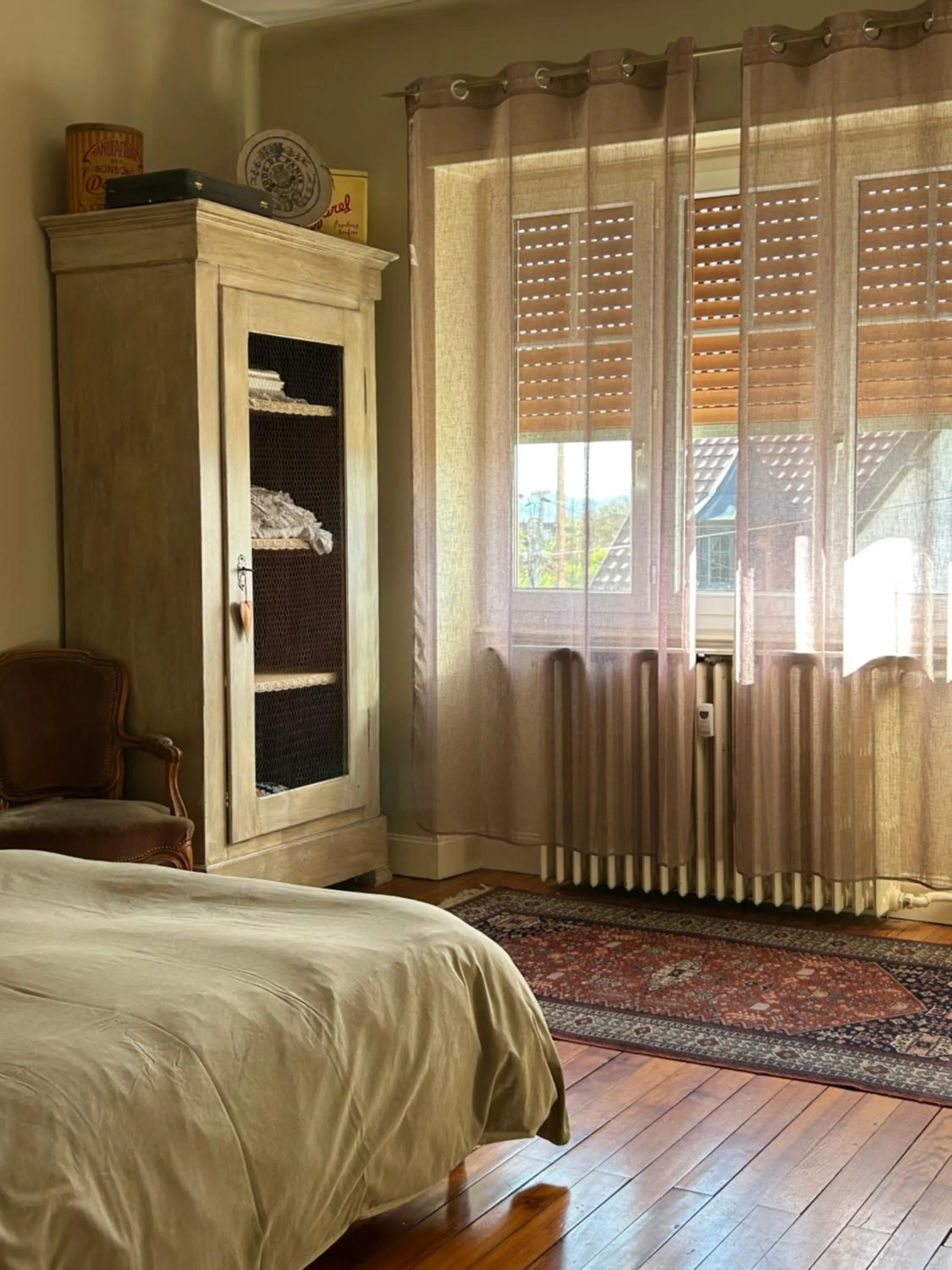 Bedroom, Bed in La Chambre de Marie