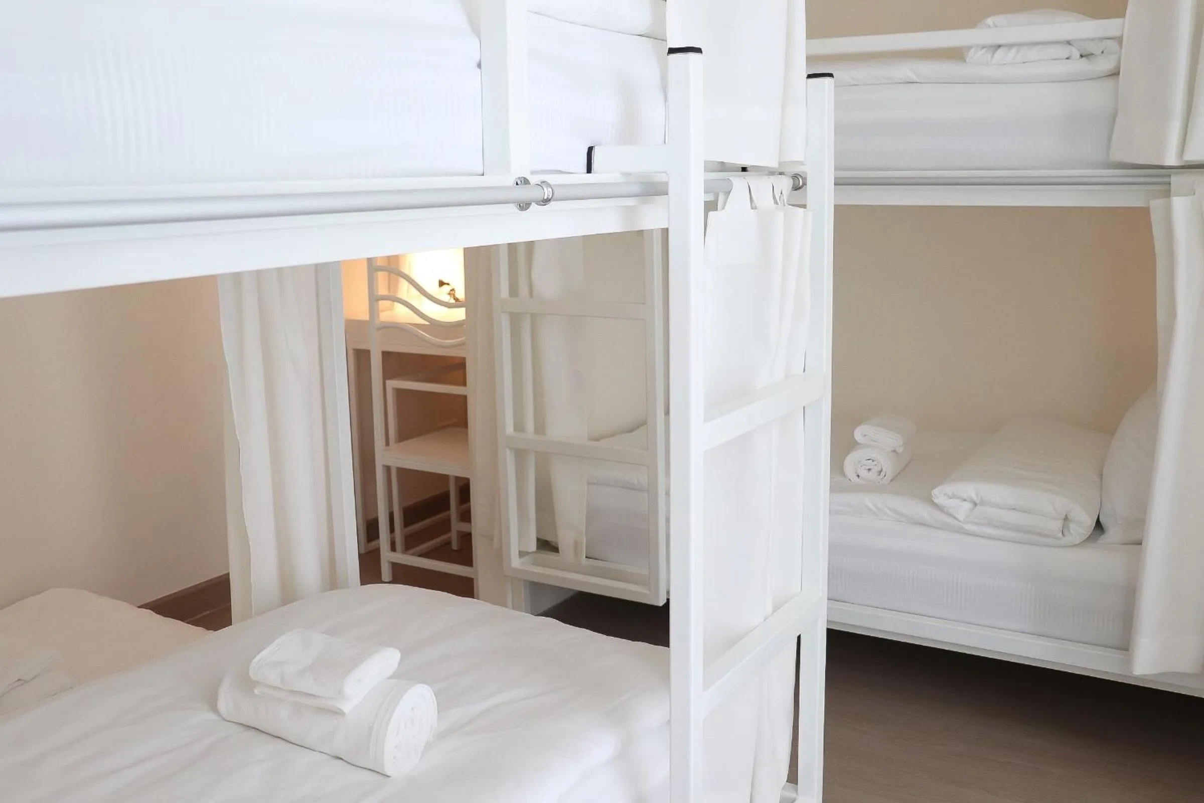 Bed in ResT Bangkok Poshtel