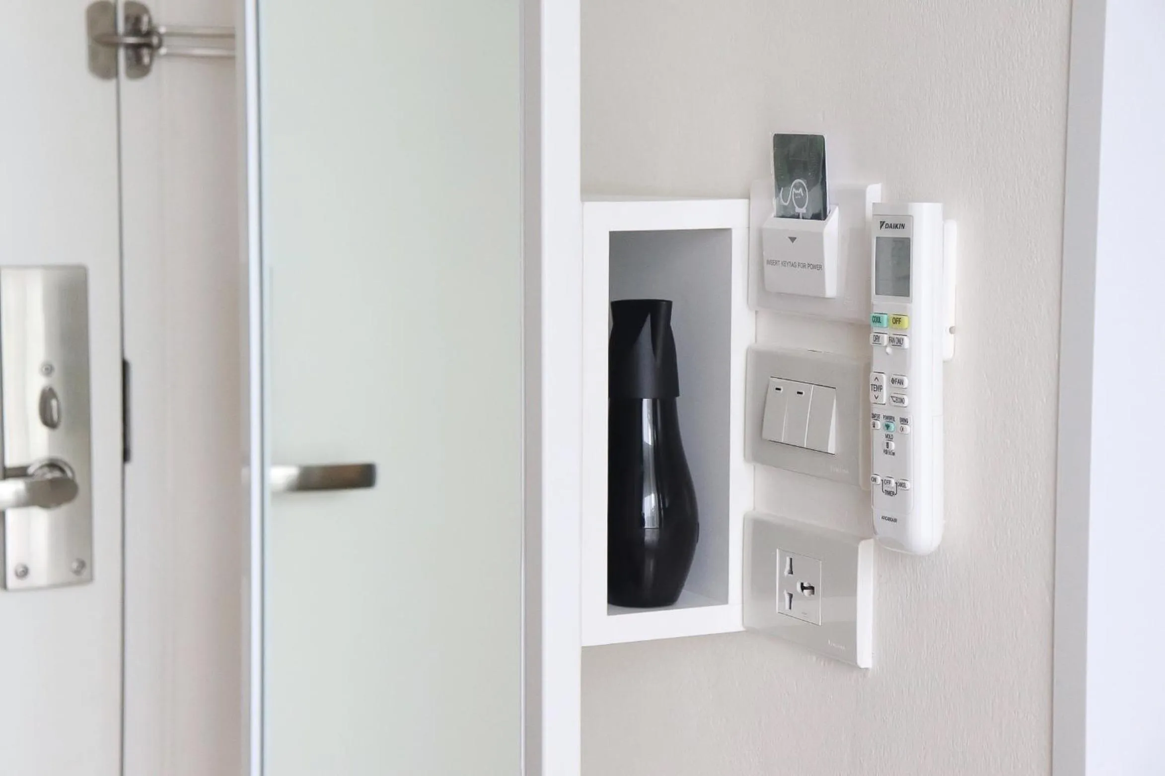 Area and facilities in ResT Bangkok Poshtel