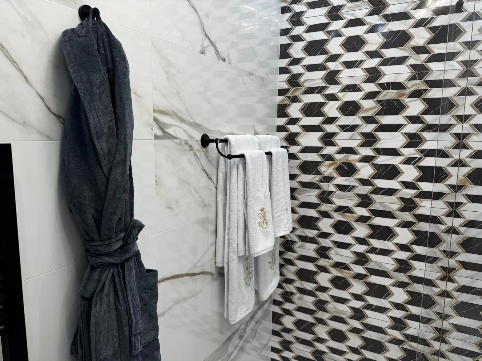 Bathroom in Studio Bianca in complex Sea On Mamaia Nord